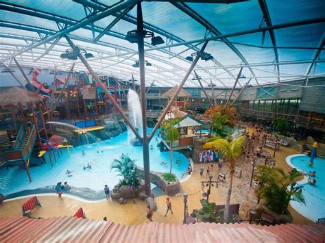 These Are The 12 Greatest Waterparks In The Uk 2022