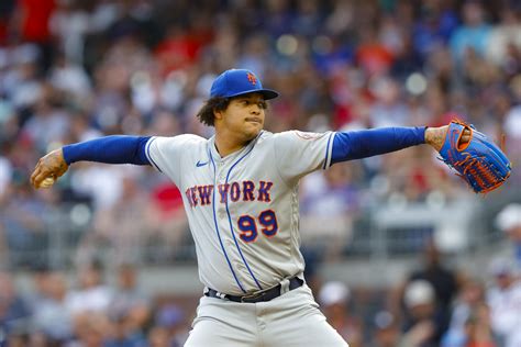 Butanmok Taijuan Walker Exits Mets Game Early With Back Spasms New