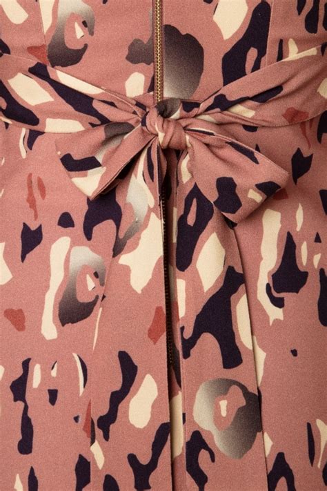 70s Maisie Leopard Wrap Dress In Pink