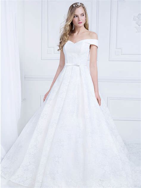Over 100 Gown Picks From 8 Popular Types Of Wedding Dress Wedding Dress Types Perfect Wedding