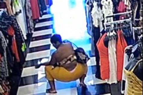 woman caught twerking as she shoplifted in pembroke pines fl miami herald