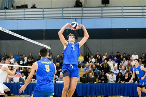 Coach John Speraw Secures 200th Victory With Ucla Mens Volleyball