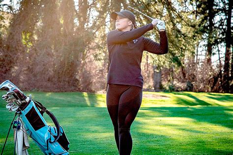 Sports Briefs Sequims Sarah Shea Named Gnac Womens Golfer Of The Week Peninsula Daily News