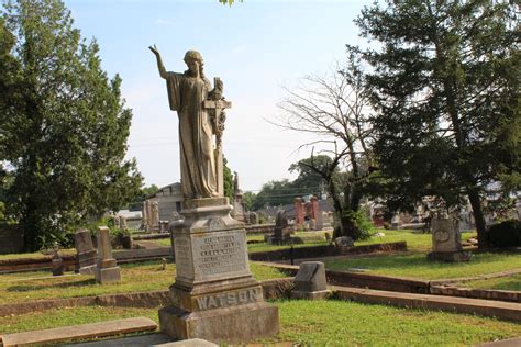 Historic Oakland Cemetery Atlanta Ga Oakland Cemetery Cemetery