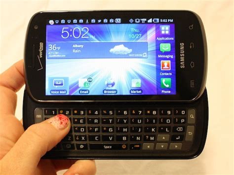 Verizons Only Lte Qwerty Phone Hands On With The Samsung Stratosphere