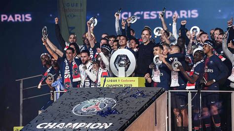 France Ligue 1 Le Psg Est Bien évidemment Sacré Champion De France