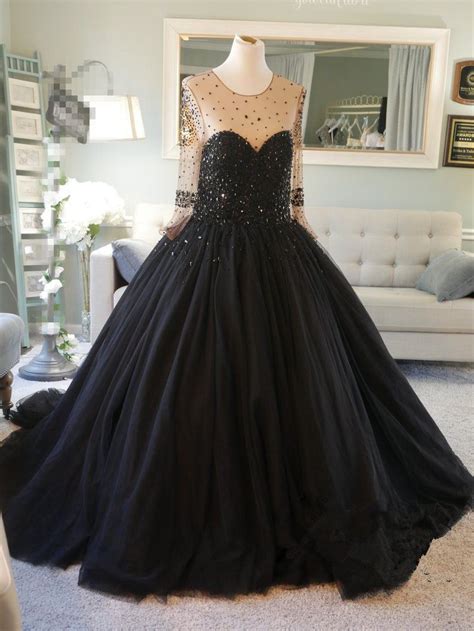 Luxury Ball Gown Crystals Black Tulle Wedding Dresses With Sleeves