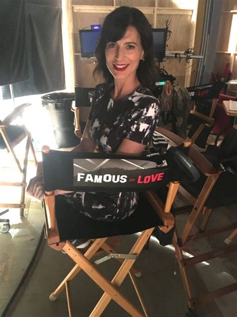 hey there beautiful meet nina devon played by perrey reeves famous in love famous in love