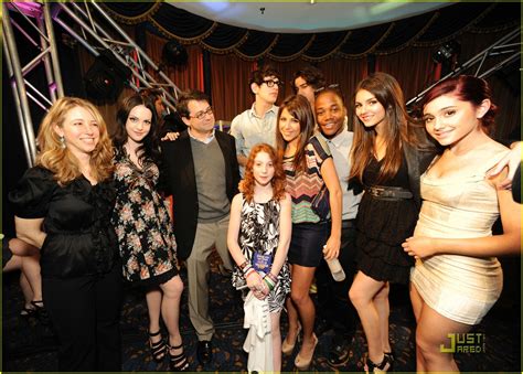 Icarly And Victorious Casts Mesh In Memphis Photo 417625