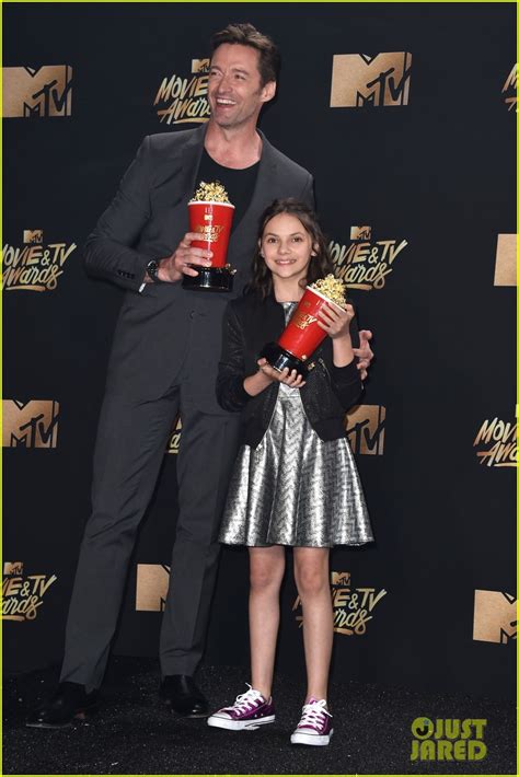 Hugh Jackman And Dafne Keen Win Best Duo Do Wolverine Growl At Mtv