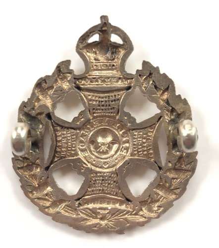 WW Rifle Brigade Officers Birmingham Hallmarked Silver Cap Badge