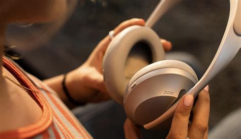 Best Headphones For Plane Travel 2022 Imore