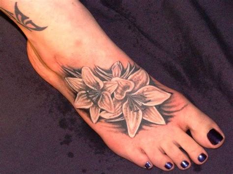 Lily Tattoos Tattoofan Tattoos For Women Flowers Flower Tattoo