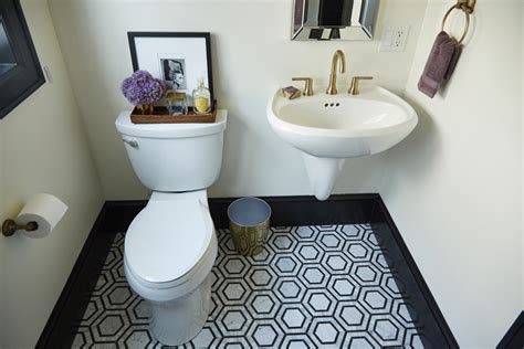 20 Bathroom Floors That Make A Bold Statement