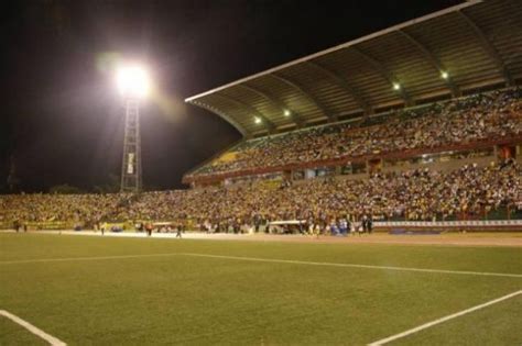 Me parece que cucuta esta despertando al desarrollo, y tiene buenos proyectos en camino, pero no hay que perder de vista que otras ciudades. Atlético Bucaramanga - Cúcuta Deportivo: A cancha llena se ...