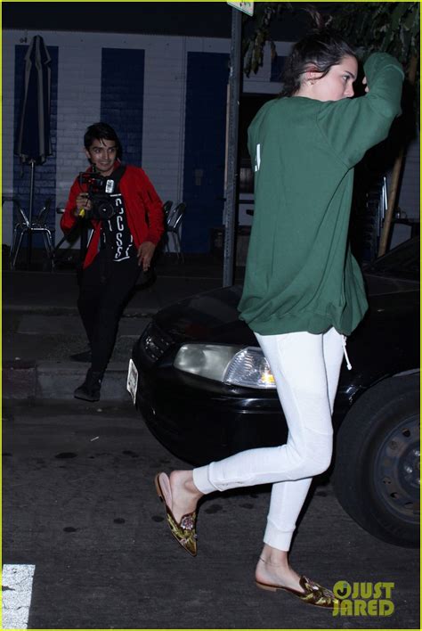 kendall jenner grabs dinner with a ap rocky and hailey baldwin photo 3736710 kendall jenner