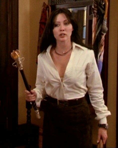 Pin By Andrea Barbero On Embrujadas Shannen Doherty Fashion Tv