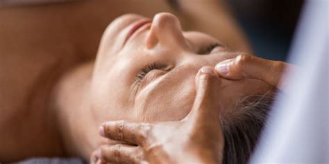 Want Healthier Looking Skin And Stress Relief Try Facial Massage Healthnews