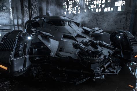 Zack Snyder Reveals The New Batmobile Hi Def Ninja Blu Ray