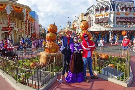 Guide to Mickey's Not So Scary Halloween Party 2019