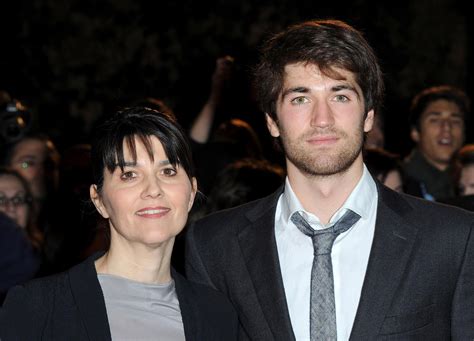 Forever family may have good intentions to act on behalf of a community, but they have no legal right to do so. Maria Belon And Lucas - The movie "The Impossible" was ...
