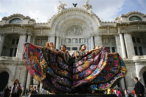 Ballet Folklórico De México Historia Y Trayectoria México Desconocido
