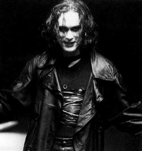A number of rumors are associated with the death of actor brandon lee while filming the dark fantasy the crow. The Crow - Brandon Lee'yi Kaybettiğimiz Film