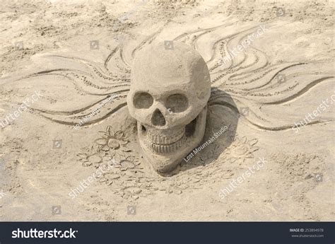 Sculpture Human Skull Made Sand On Stock Photo 253894978 Shutterstock