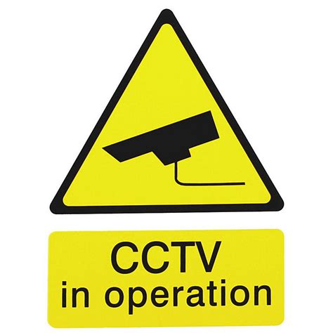 Cctv In Operation Self Adhesive Labels H200mm W150mm Diy At Bandq