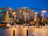 Downtown Oakville’s Hometown Holiday Experience