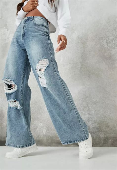 Missguided Blue Ripped Wide Leg Jeans In 2021 Wide Leg Jeans Outfit Fashion Jeans Outfit