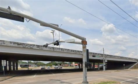 Attorney Commentary Cement Truck Goes Off Overpass On Sam Houston
