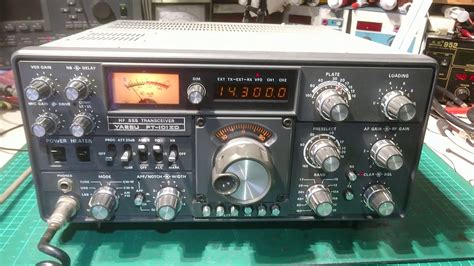 Yaesu Ft 101zd Being Tested After Repair By M1apc Youtube
