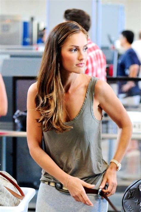 Pin By Tracey Lewis On Lovely Ladies Minka Kelly Minka Kelly Hair Minka Kelly Style