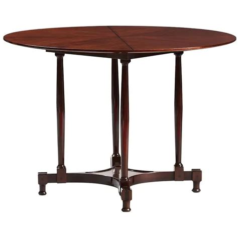 For Sale On 1stdibs Mahogany Mid Century Modern Round Dining Table