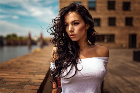 Women Model Long Hair Women Outdoors Curly Hair Nipples Through