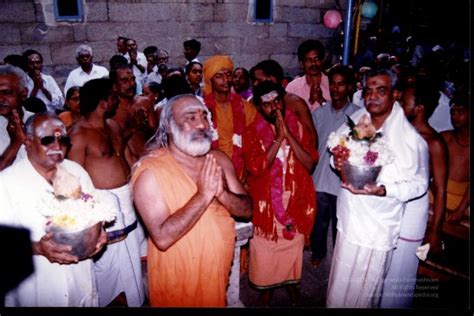 2001 Visit To Jalakandeshwara Temple Nithyanandapedia