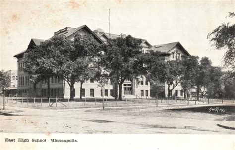 Vintage Postcard 1910 East High School Building Campus Minneapolis