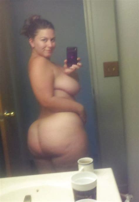 Naked Pawg Selfies