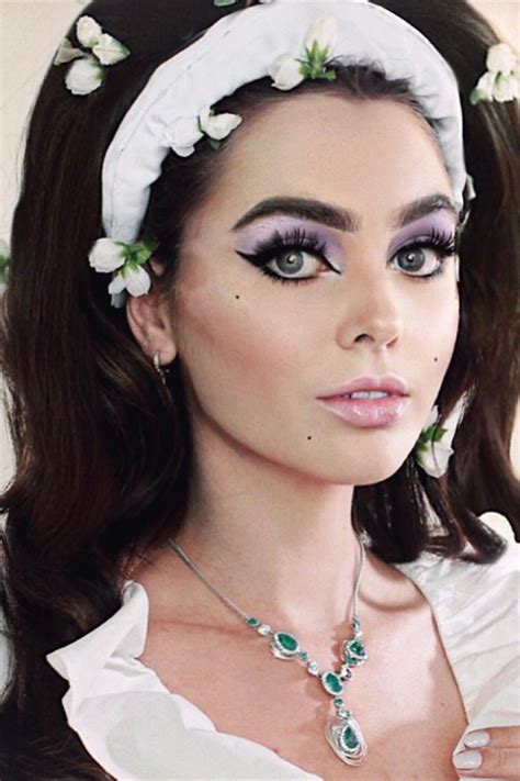 Lily Collins Met Gala Makeup Hair Disco Makeup Retro Makeup