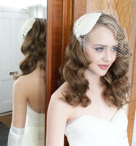 1940s1950s Vintage Style Headdress And Birdcage Veil With Lace And
