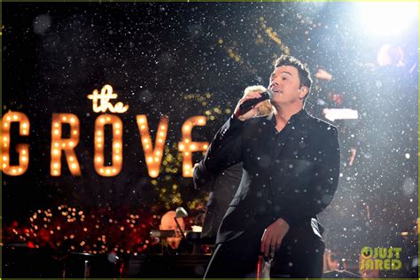 Seth Macfarlane Hosts And Performs At The Grove Christmas Event See