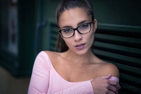 X Face Woman Girl Glasses Model Wallpaper