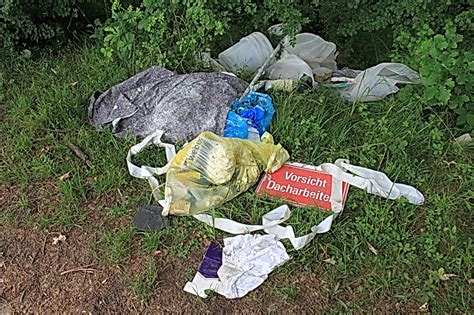 Pol Hm Illegal Müll Entsorgt Presseportal