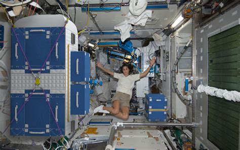 Where Do Astronauts Sleep In A Space Station