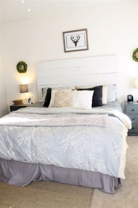 Our master bedroom had become the catchall for everything in our house. 31 Fabulous DIY Headboard Ideas for Your Bedroom