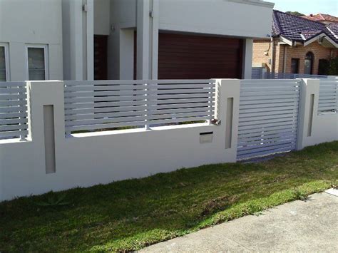 Maybe you would like to learn more about one of these? Pin by Angie Chappell on Fence | Modern fence, Fence gate ...