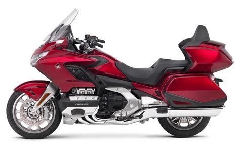 Despite being one of the youngest players in the indian. Honda Launches 2018 Goldwing In India | BikeDekho