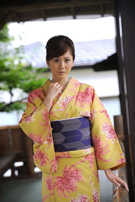 [x City] Kimono和テイスト 001 麻美ゆま Yuma Asami 写真集 微圖坊