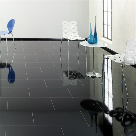 Fliesen im format 60 x 60 cm. Elesgo Laminat "Hochglanz Color black" - Superglanz floor ...